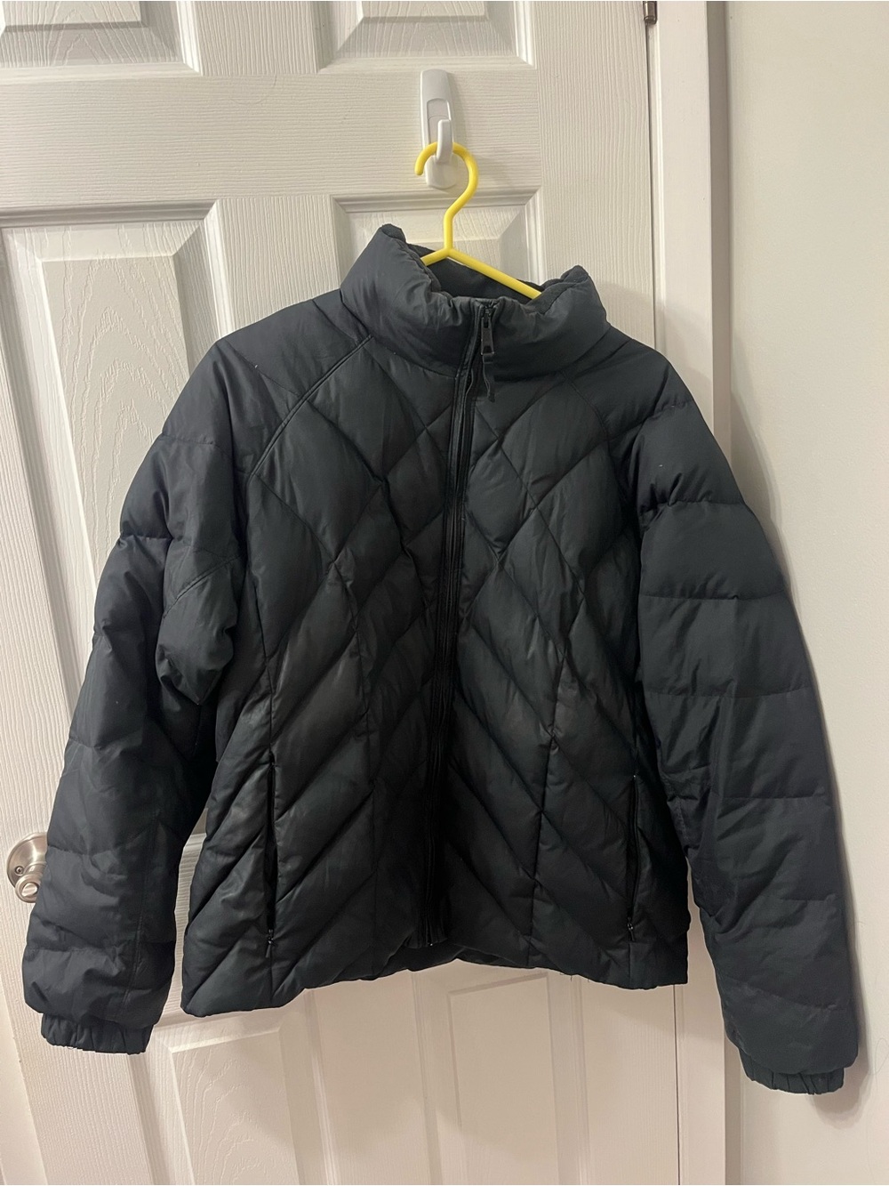 Sorel Black Quilted Puffer Jacket – Women’s XL